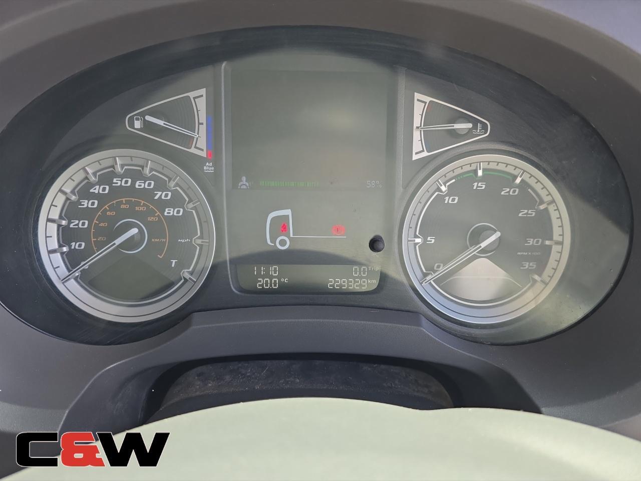 Vehicle image 30